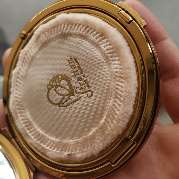 VINTAGE STRATTON POWDER COMPACT. - Picture 6 of 7